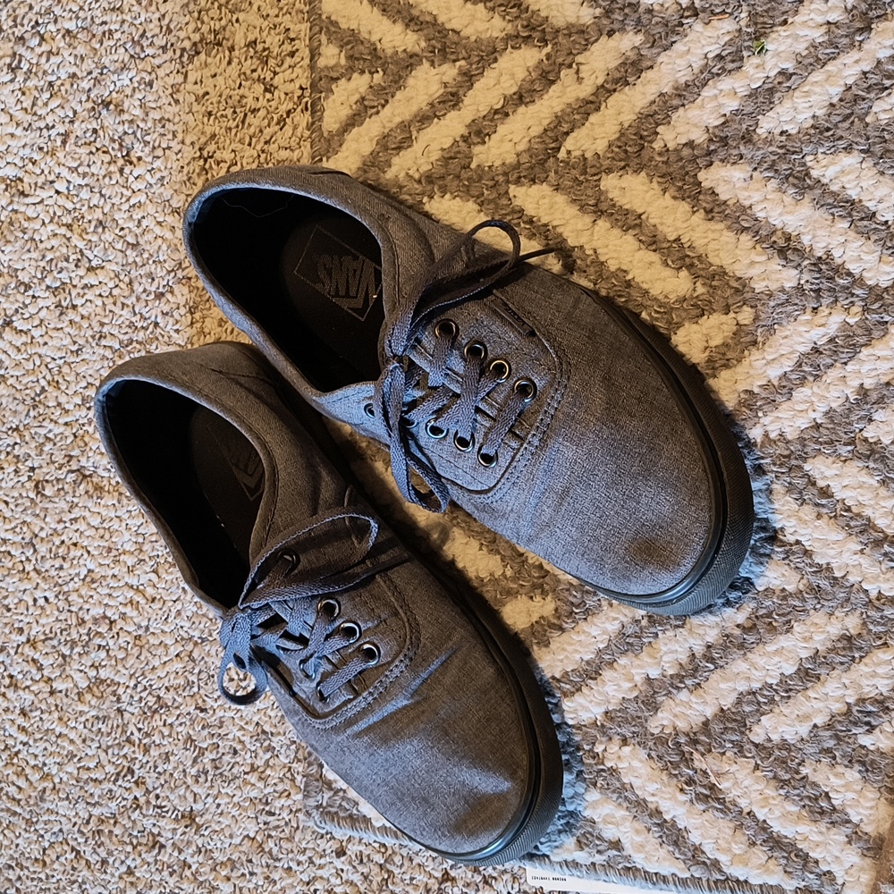 Vans size 10